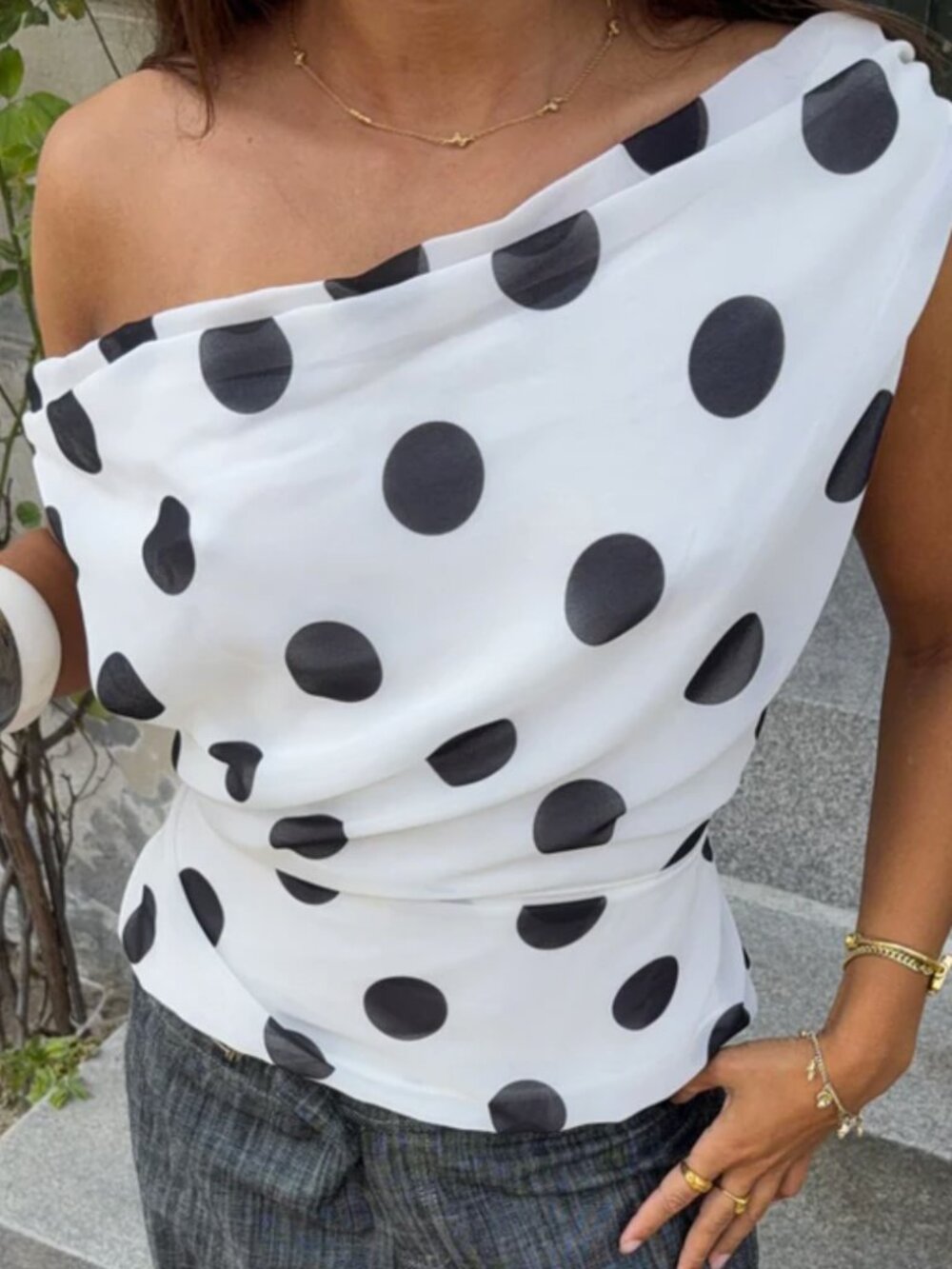 DesignbySi Lily Top with Polka Dot